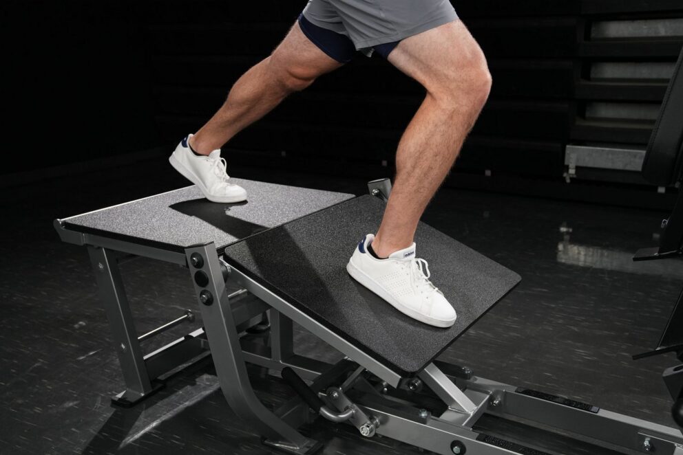 Plate Loaded Reverse V-Squat - Bilde 5